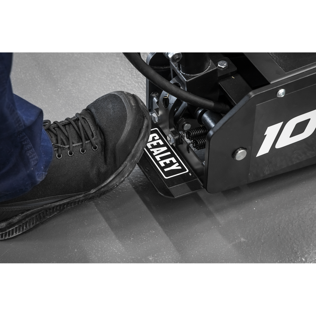 Professional Long Reach Air/Manual Operation Trolley Jack with Rocket Lift 10 Tonne 10001A