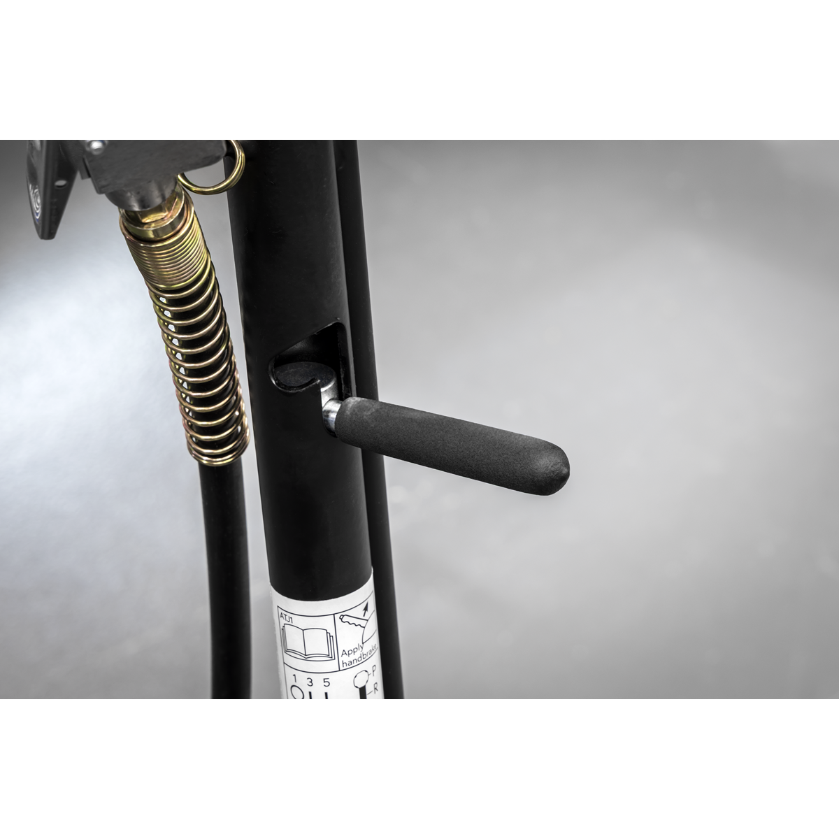 Professional Long Reach Air/Manual Operation Trolley Jack with Rocket Lift 10 Tonne 10001A