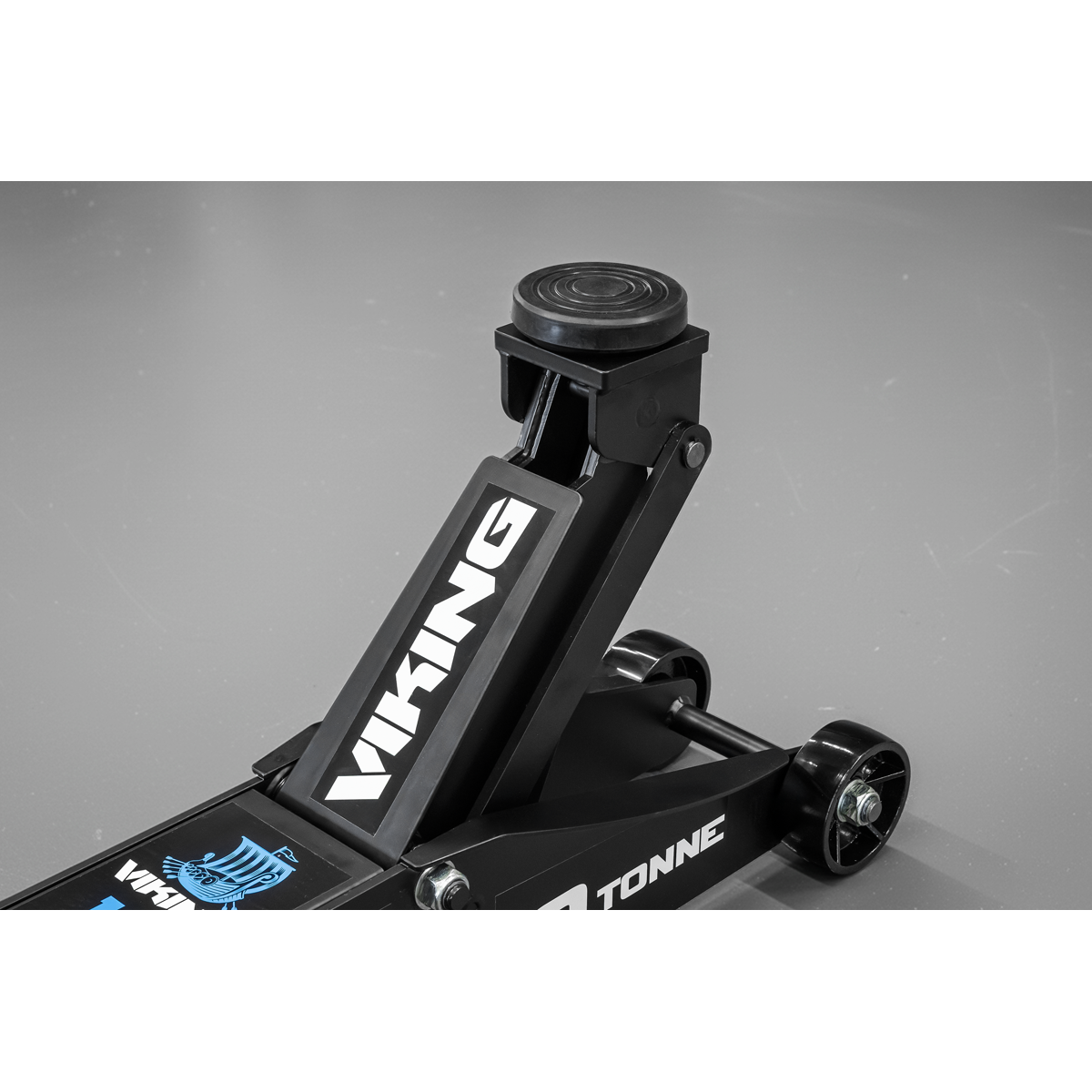 Professional Long Reach Air/Manual Operation Trolley Jack with Rocket Lift 10 Tonne 10001A