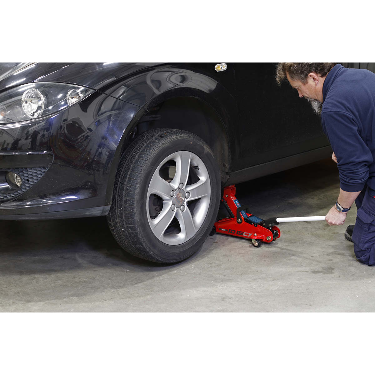 Short Chassis Trolley Jack 1.5 Tonne 1015CX