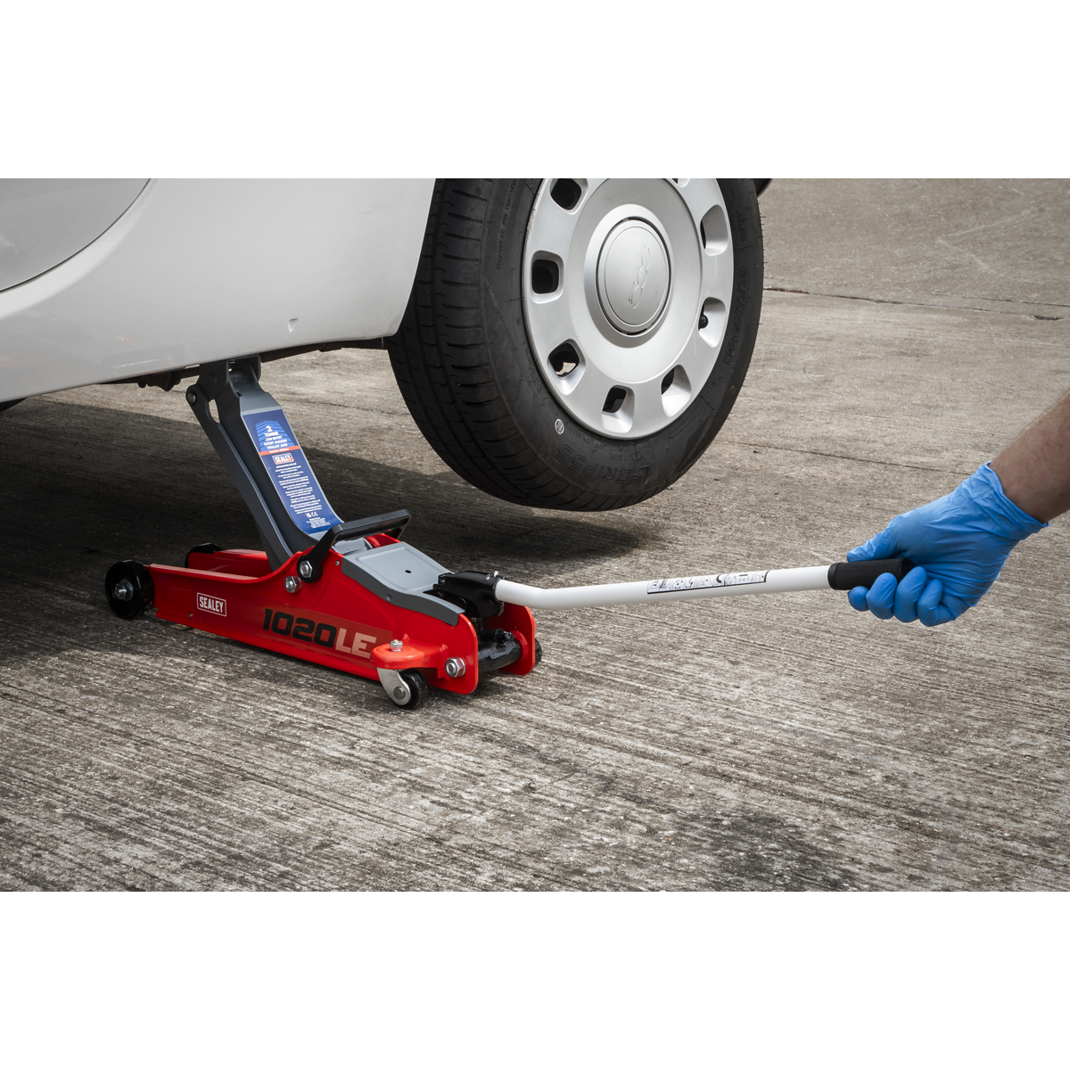 Low Profile Short Chassis Trolley Jack 2 Tonne - Red 1020LE