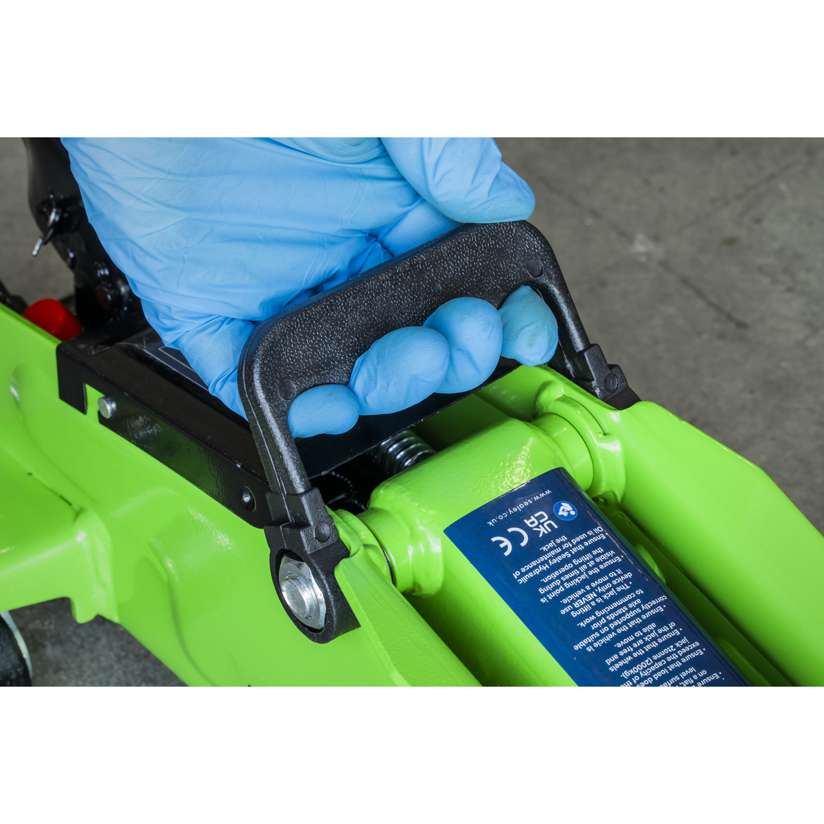 Short Chassis Trolley Jack 2 Tonne - Green 1050CXHV