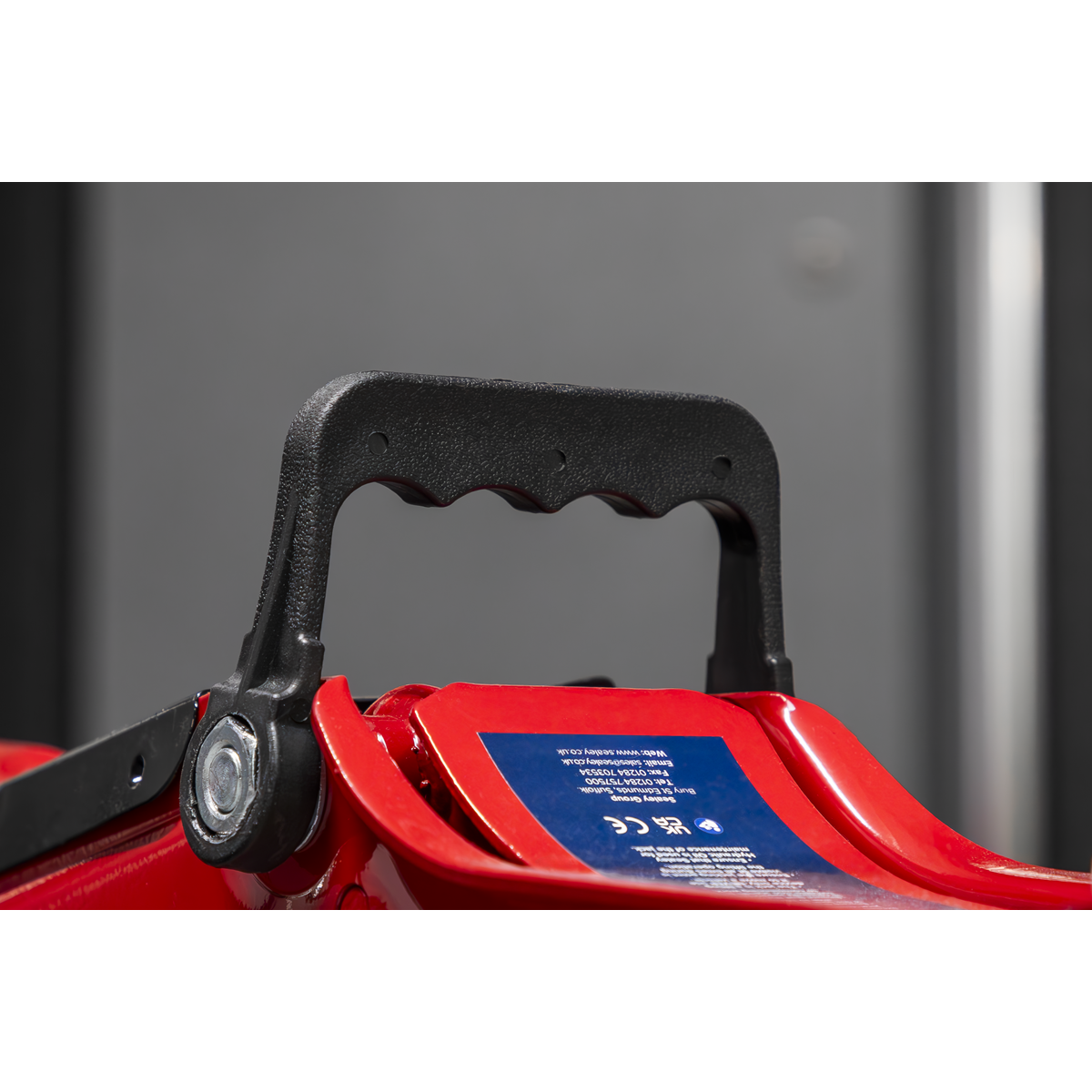 Low Profile Short Chassis Trolley Jack 2 Tonne 1050CXLE