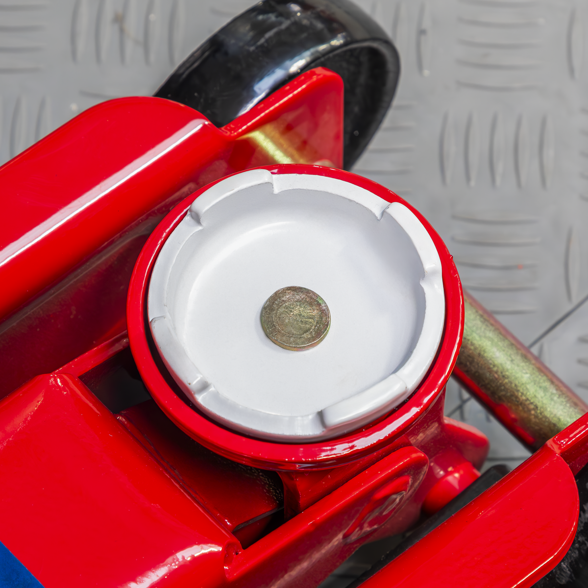 Heavy-Duty Long Reach Trolley Jack 3 Tonne 1153CX