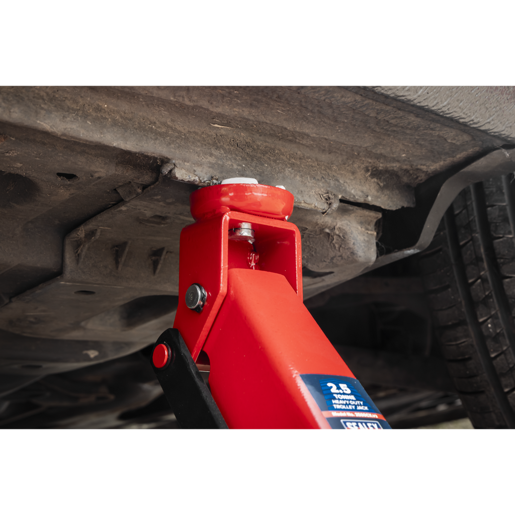 Heavy-Duty Trolley Jack 2.5 Tonne 2500CX