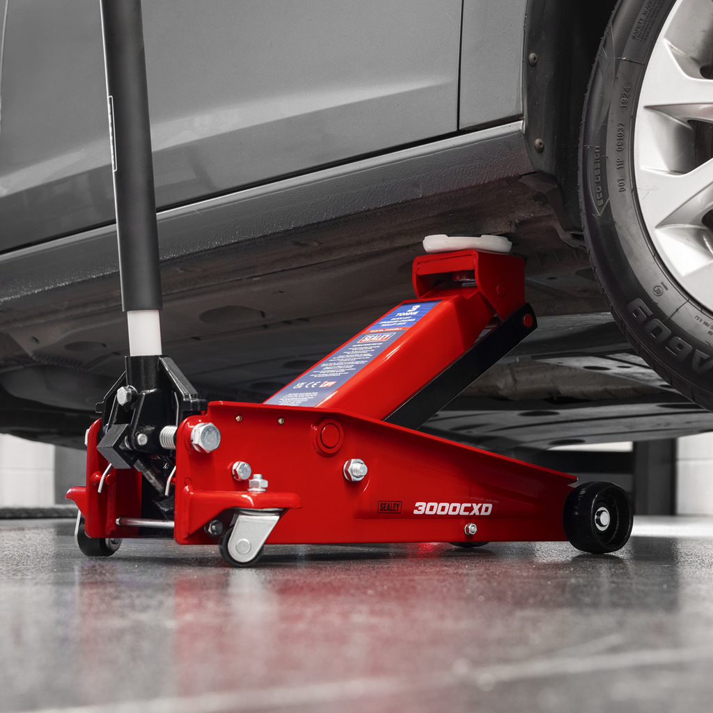 Quick Lift Standard Chassis Trolley Jack 3 Tonne 3000CXD