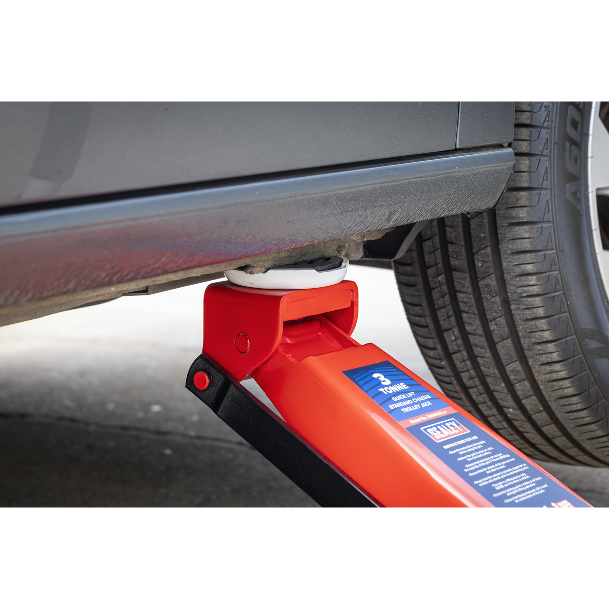 Quick Lift Standard Chassis Trolley Jack 3 Tonne 3000CXD