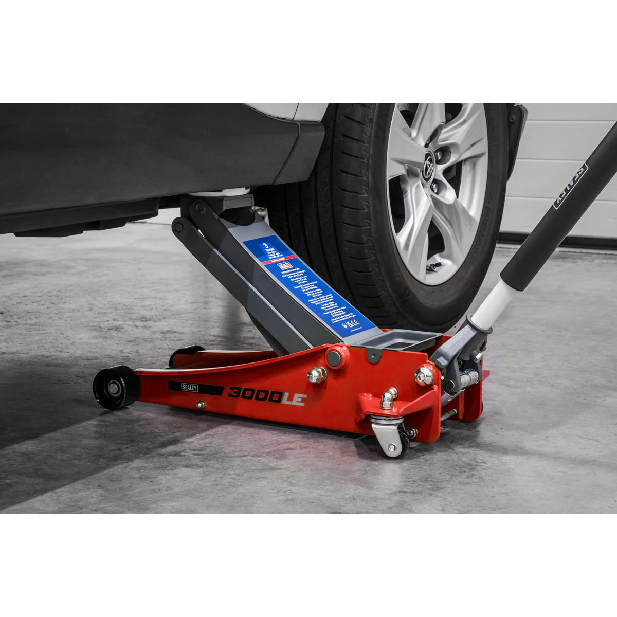Low Profile Trolley Jack with Rocket Lift 3 Tonne - Red 3000LE