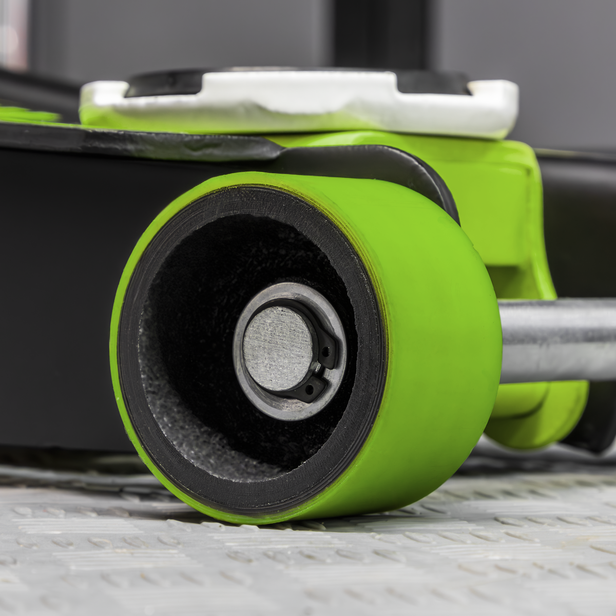 Low Profile Trolley Jack with Rocket Lift 3 Tonne - Green 3040AG