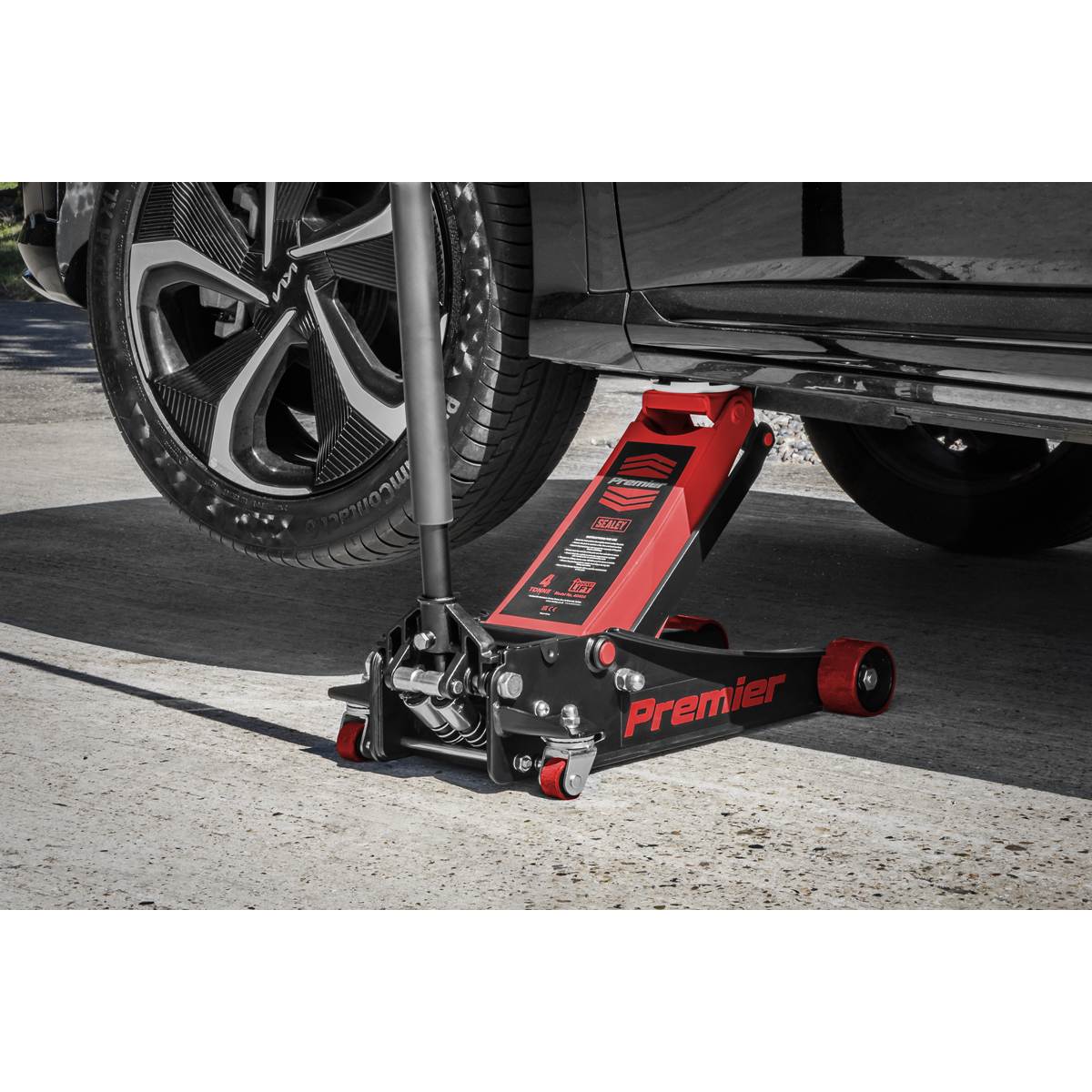 Low Profile Trolley Jack with Rocket Lift 4 Tonne - Red 4040AR