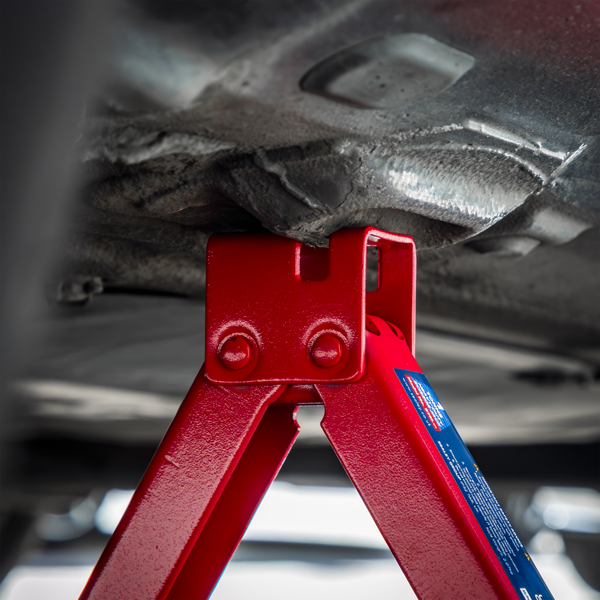 Heavy-Duty Scissor Jack 1 Tonne 57M