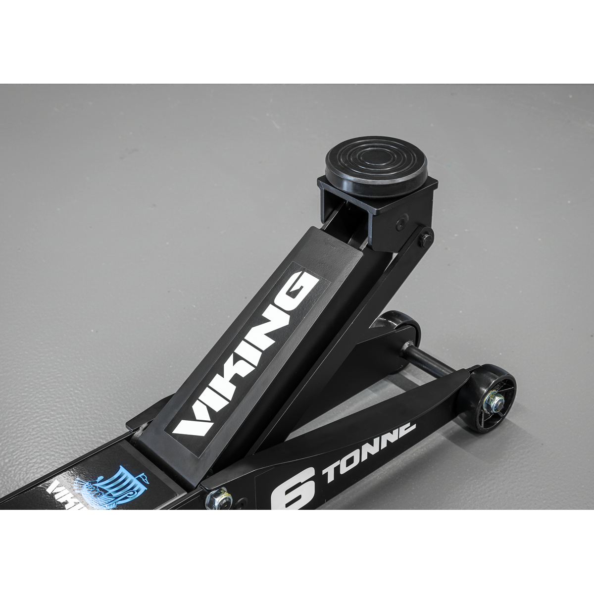 Professional Long Reach Air/Manual Operation Trolley Jack with Rocket Lift 6 Tonne 6001A