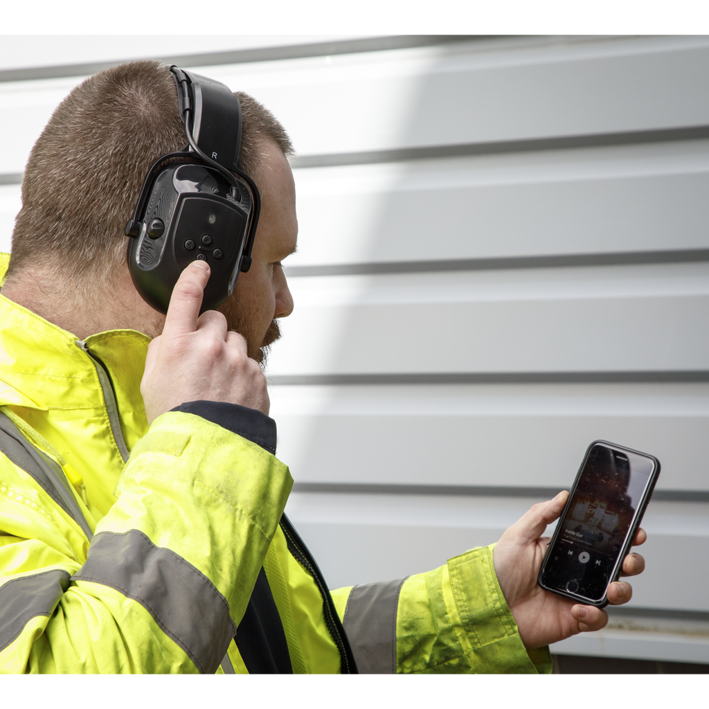 Wireless Electronic Ear Defenders 9420