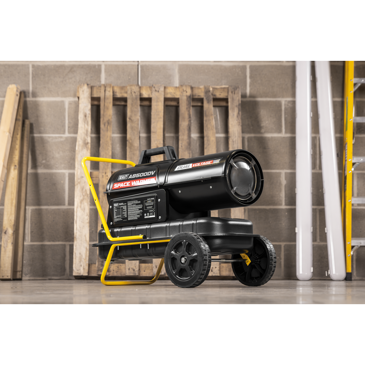 Dual Voltage Kerosene/Diesel Heater with Wheels 50,000Btu/hr(15kW) AB500DV