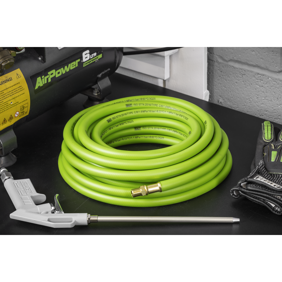 High-Visibility Hybrid Air Hose with 1/4"BSP Unions 10m x 8mm AHH10