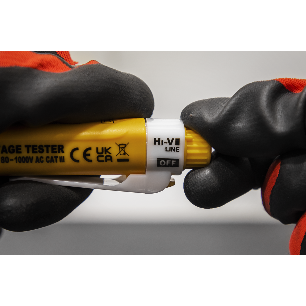 Non-Contact Voltage Detector 80-1000V AK1998