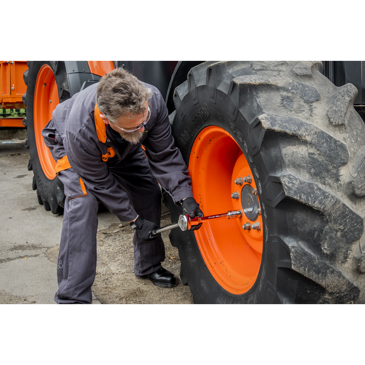 Metric/Imperial Socket Set 3/4"Sq Drive 12-Point 26pc AK2582