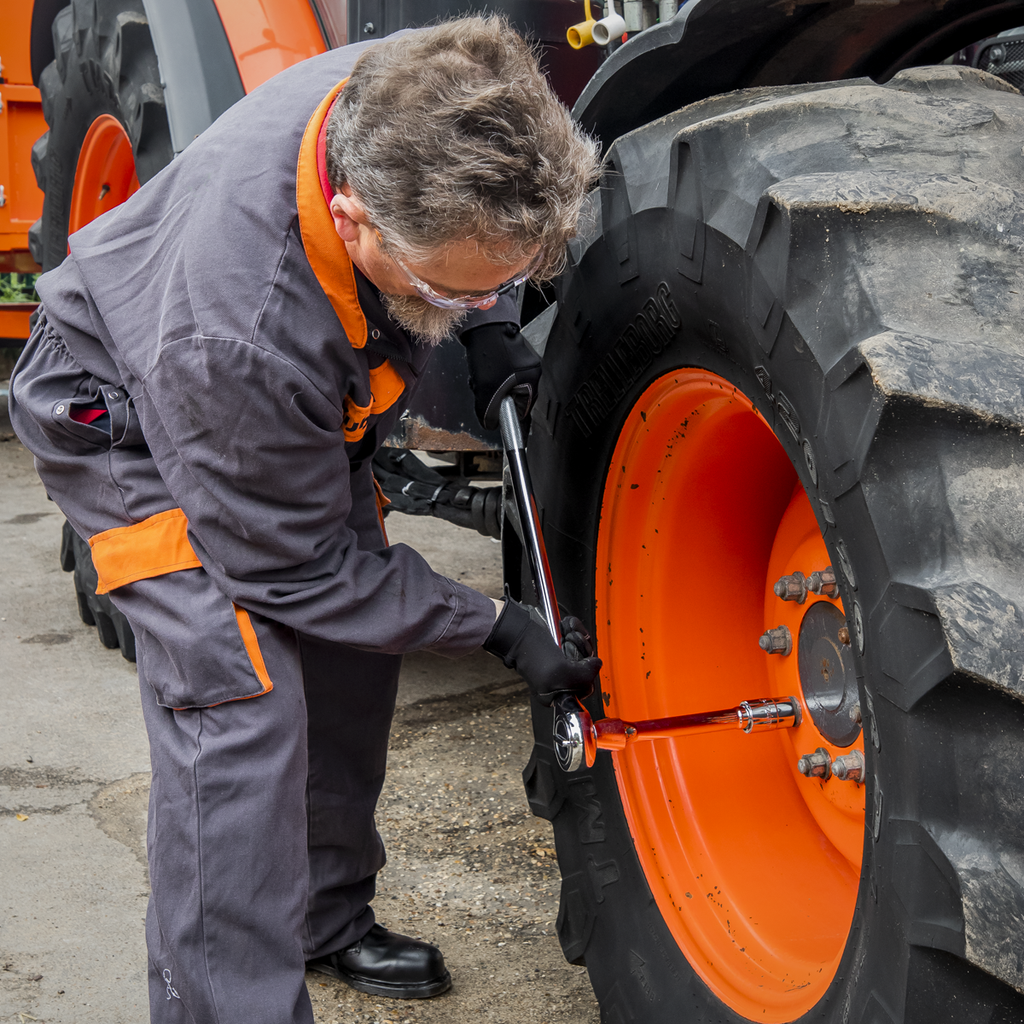 Socket Set 3/4"Sq Drive 12-Point 15pc AK2585