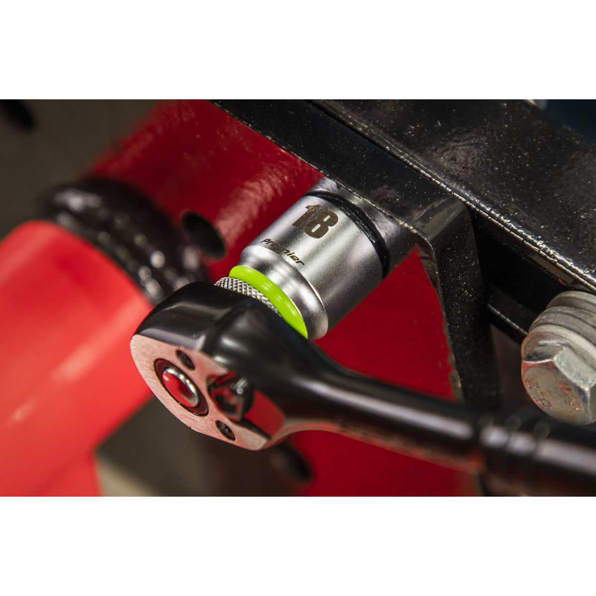 Socket Set 3/8"Sq Drive 12pc AK2660