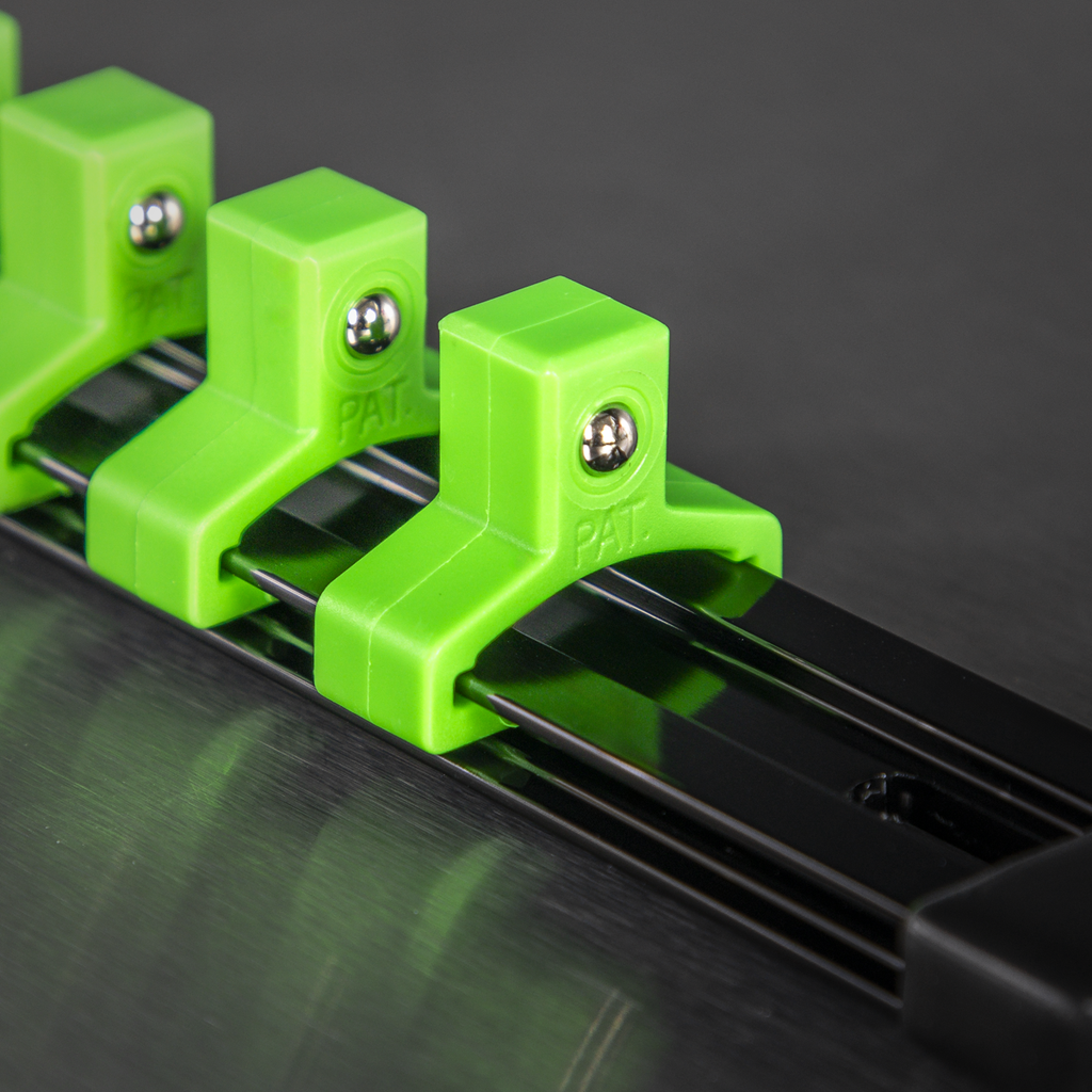 Socket Retaining Rail with 16 Clips 3/8"Sq Drive - Hi-Vis Green AK27053HV