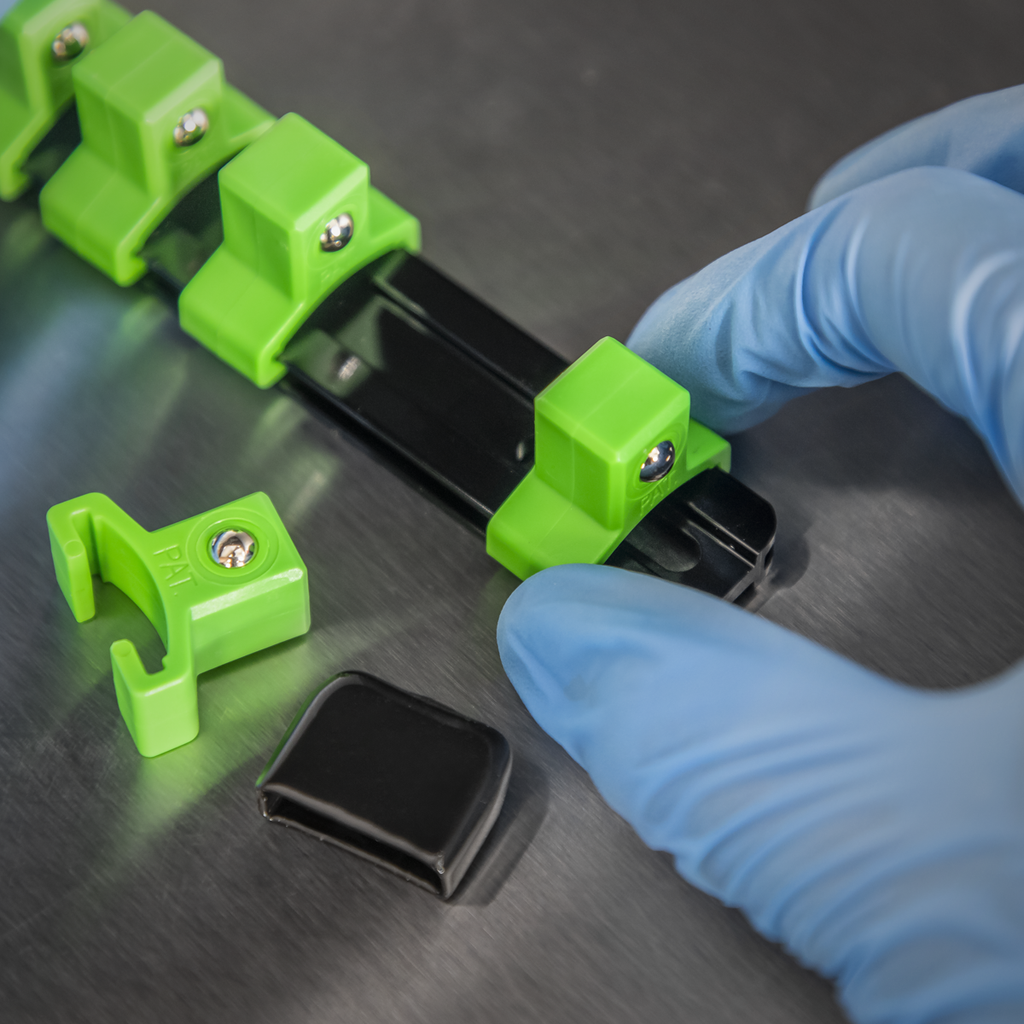 Socket Retaining Rail with 16 Clips 1/2"Sq Drive - Hi-Vis Green AK27054HV