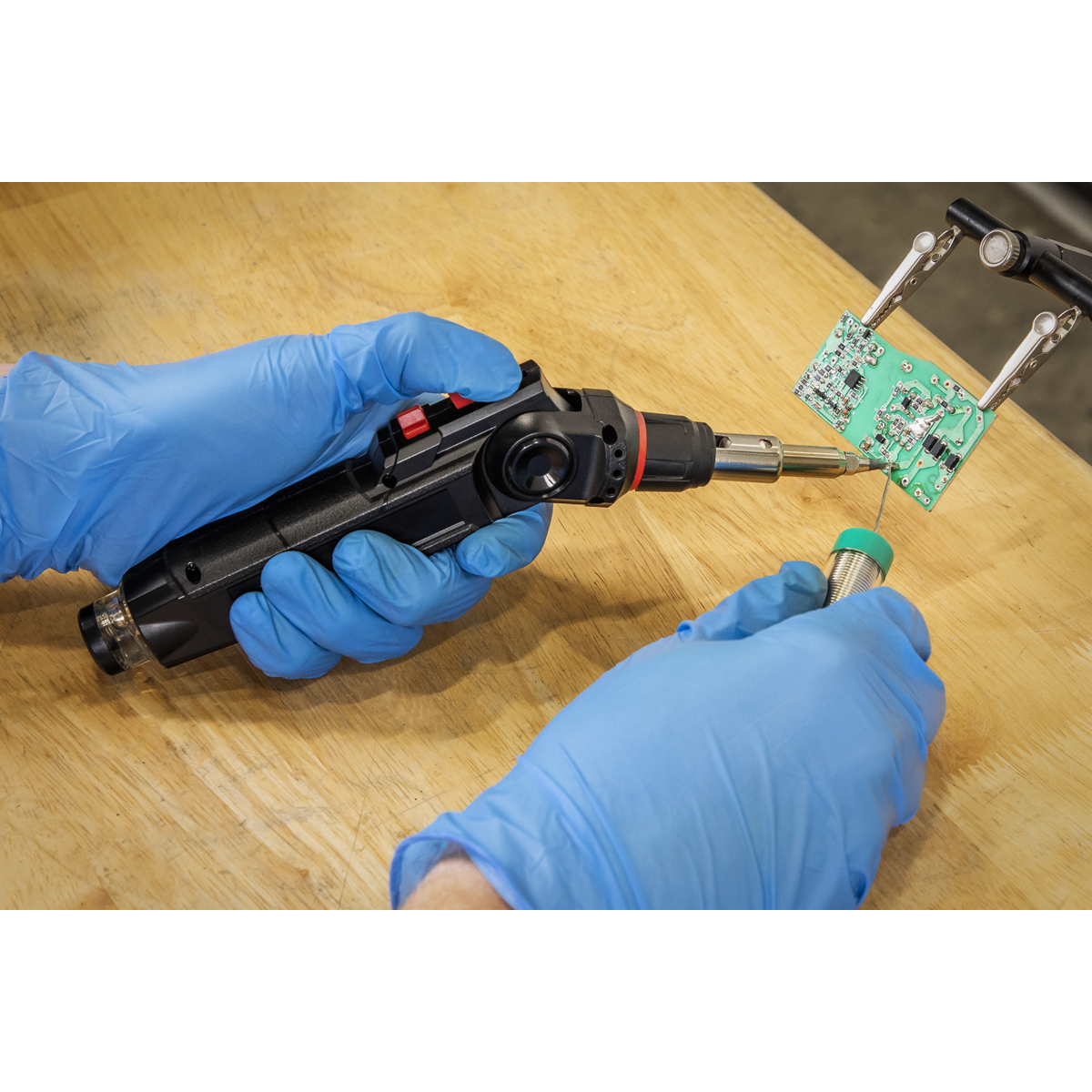 3-in-1 Butane Indexing Soldering Iron Kit AK2971