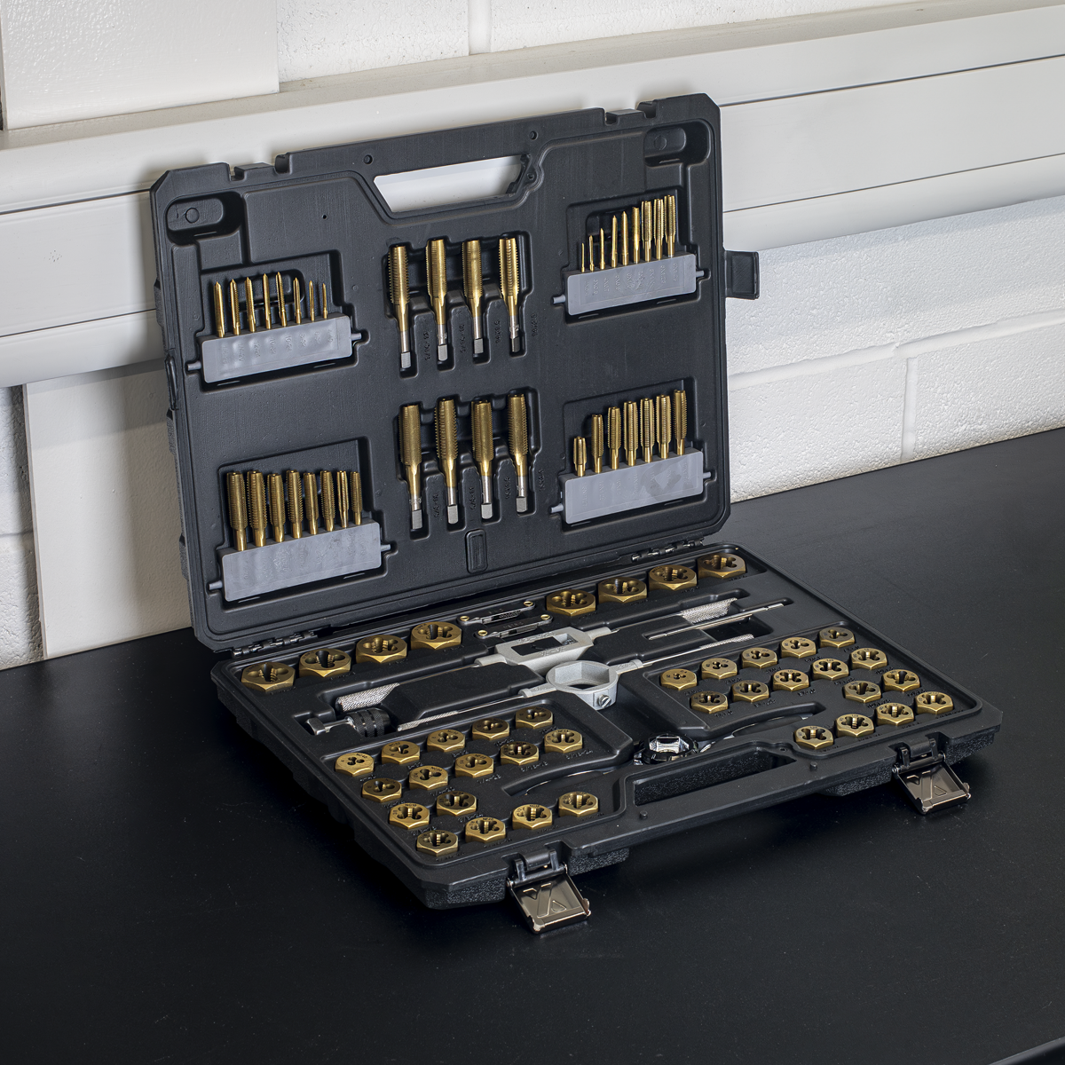 Metric/Imperial Hexagonal Tap & Die Set 86pc AK3086HIM