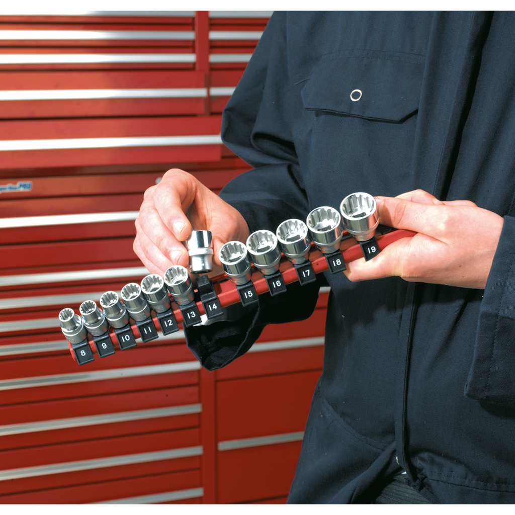 Socket Retaining Rail with 12 Clips 1/4"Sq Drive AK1412