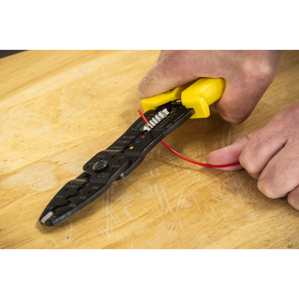 Crimping Tool Insulated/Non-Insulated Terminals AK3851