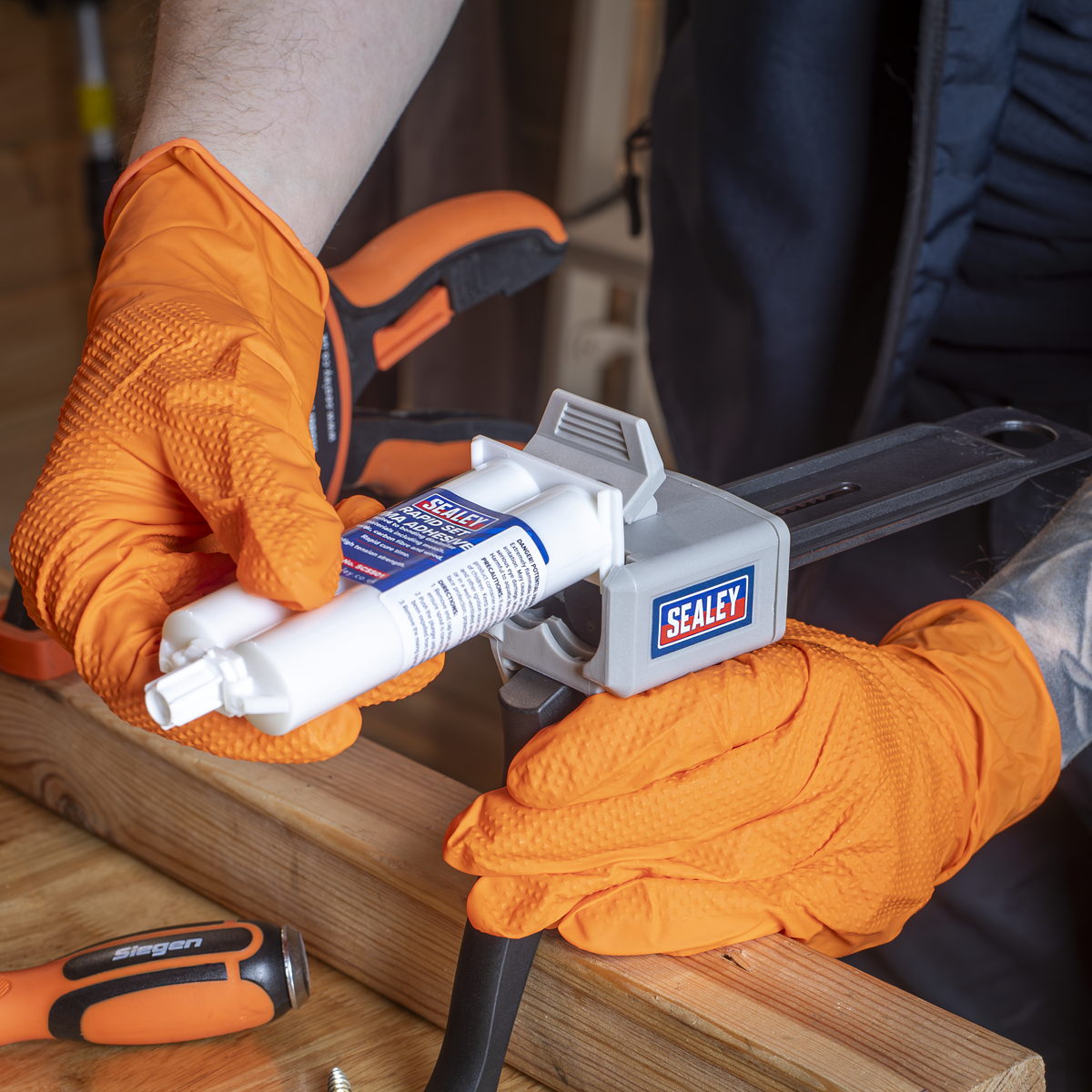 Dual Mix Applicator Gun AK3880