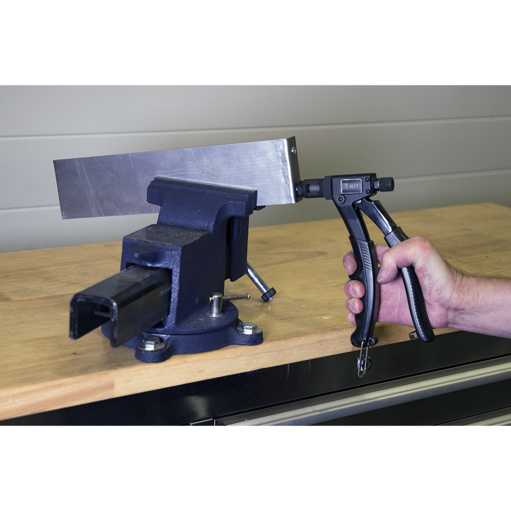 Threaded Nut Riveter AK3986