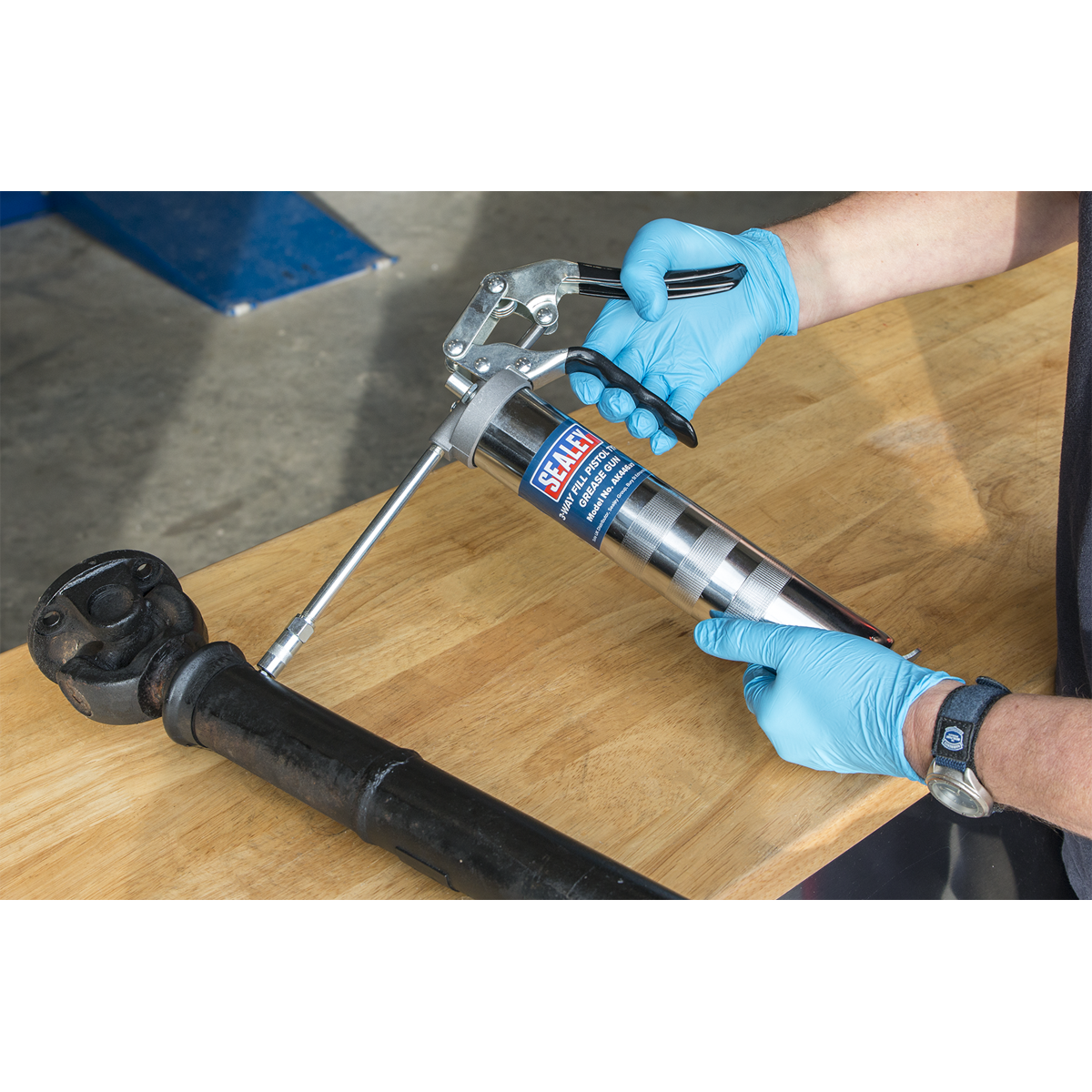 3-Way Fill Pistol Grip Grease Gun AK446