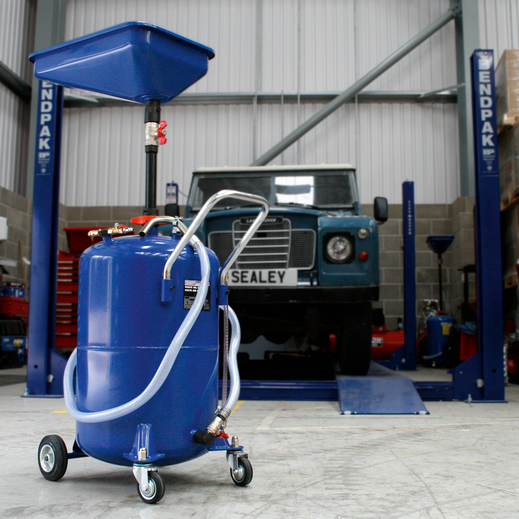 Air Discharge Mobile Waste Oil Drainer 65L AK451DX