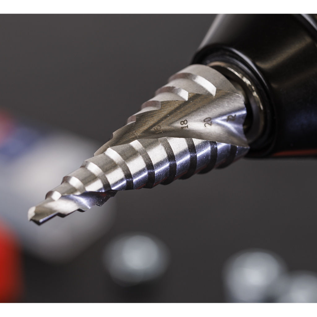 Spiral Flute HSS 4341 Step Drill Bit 4-22mm AK4747