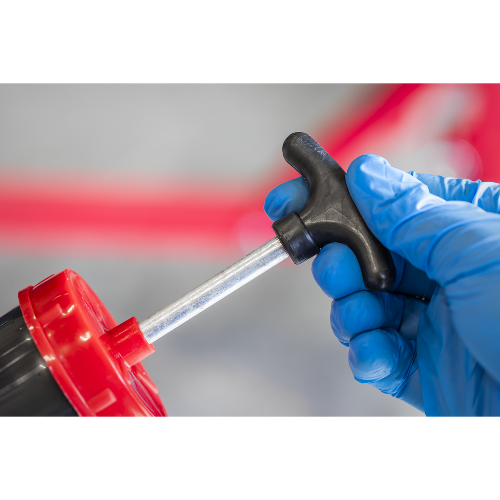 Oil Suction Syringe with Composite Body 500ml AK47