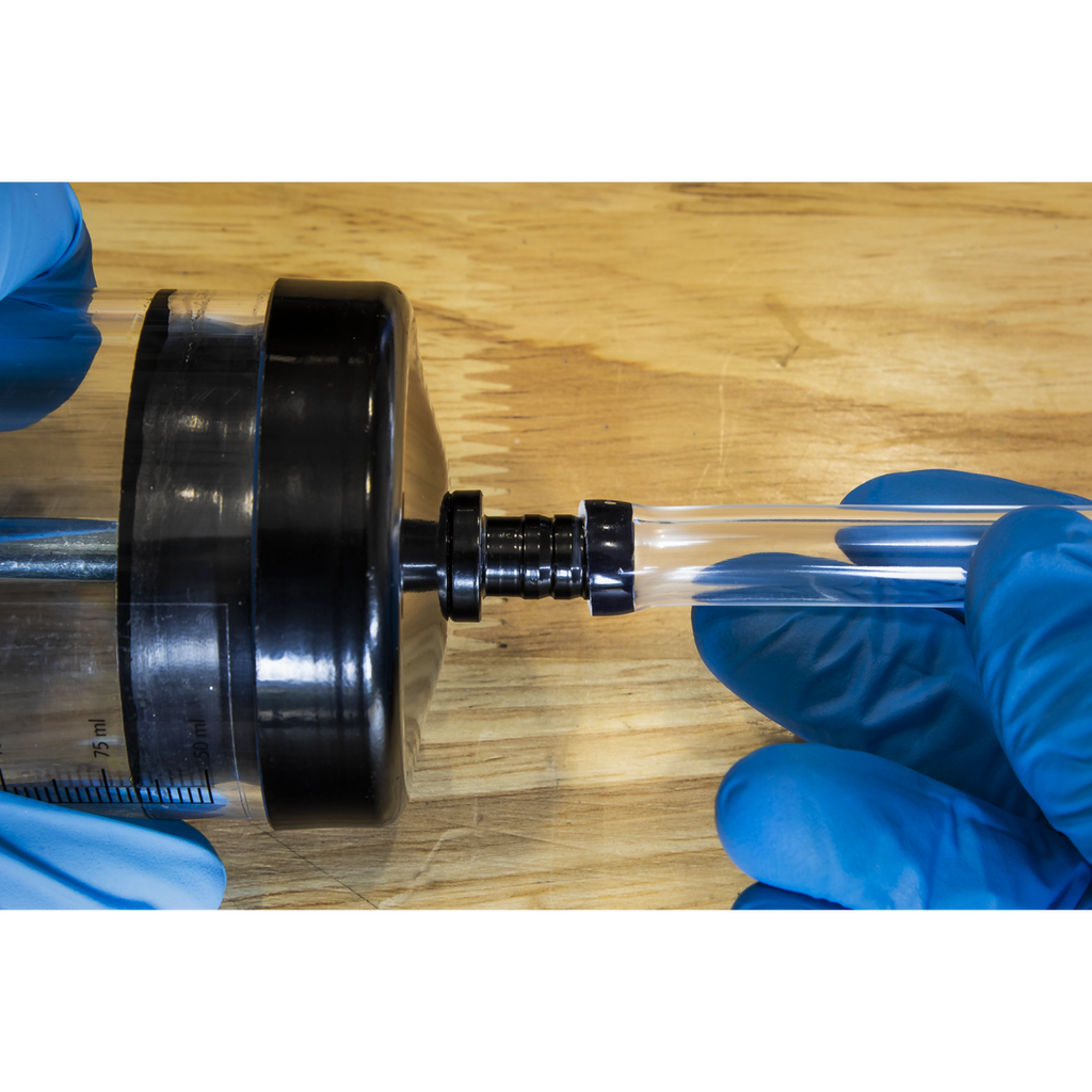 Oil Suction Syringe 550ml AK54