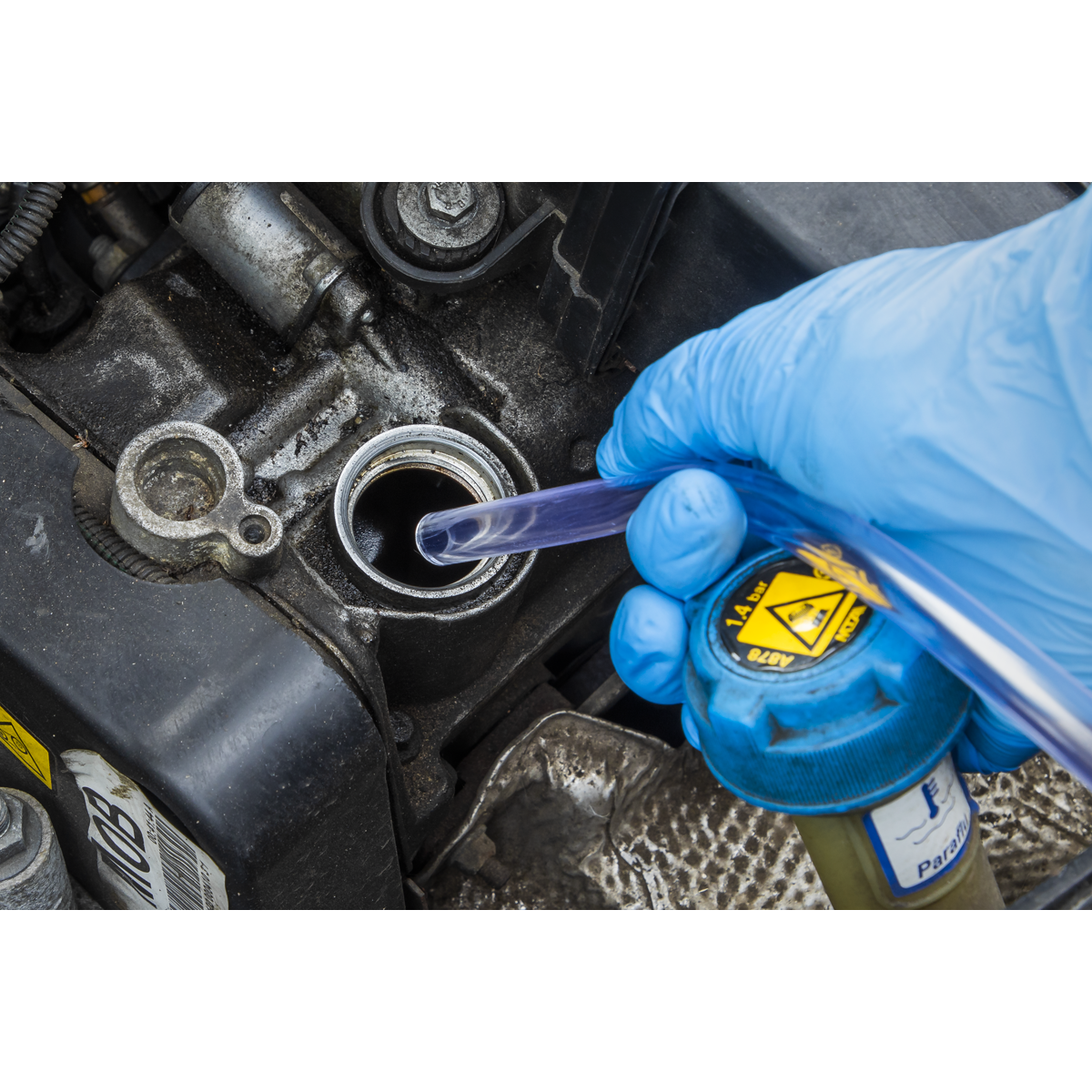 Oil Suction Syringe 550ml AK54