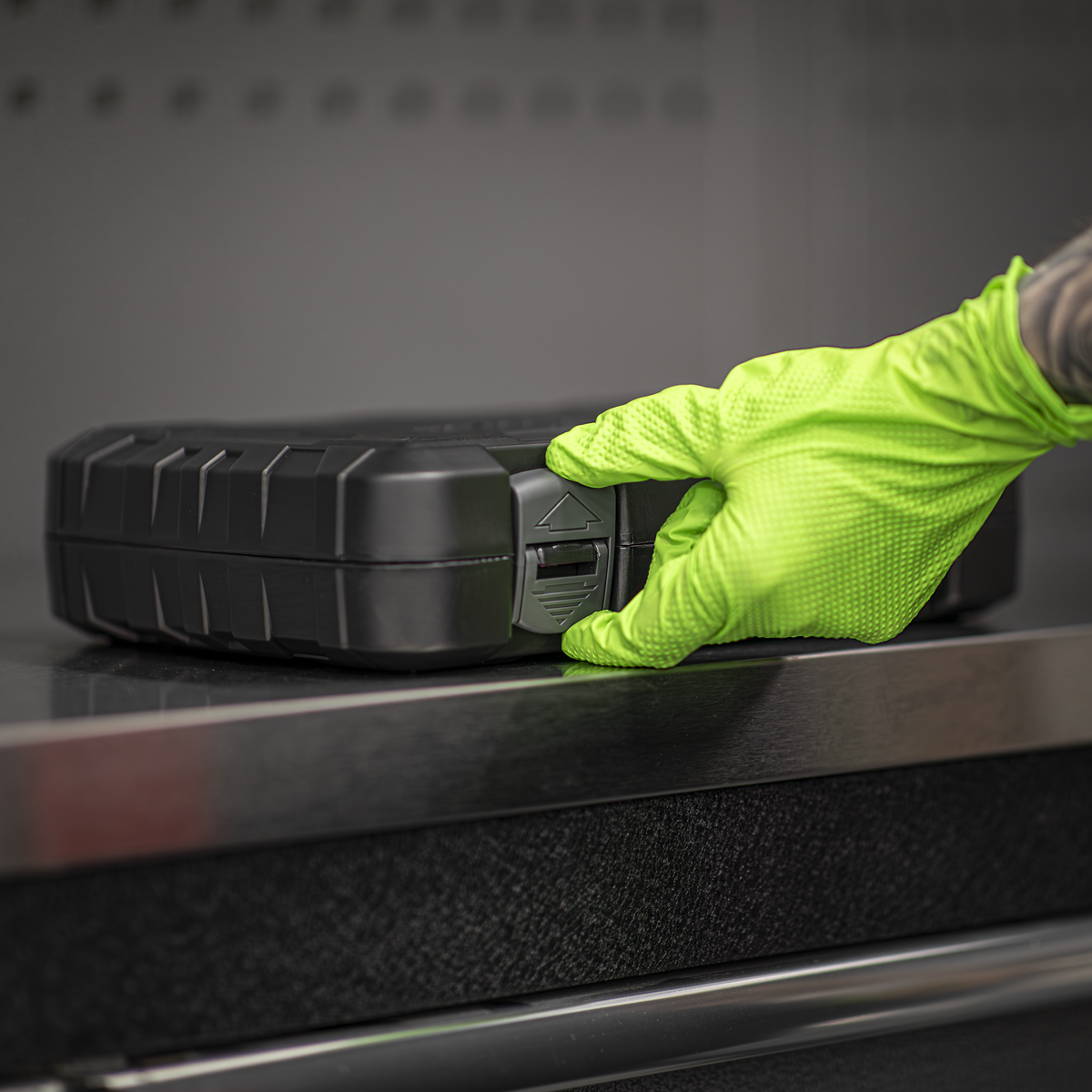 Hex & TRX-Star* Impact Socket Bit Set 1/2"Sq Drive 16pc AK56005