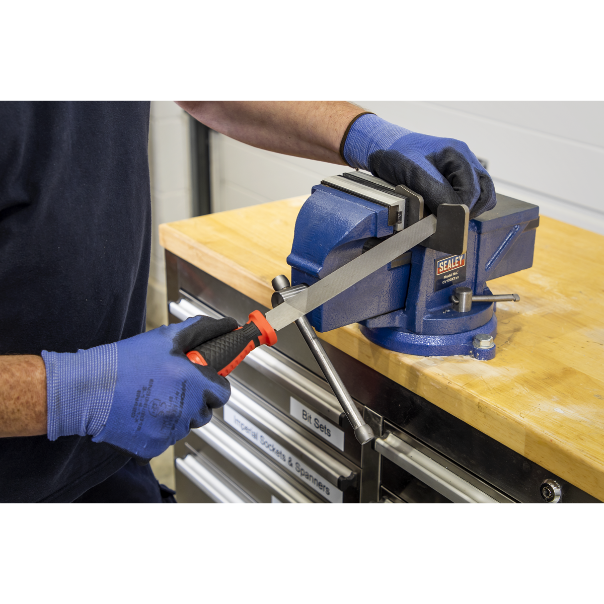 Smooth Cut Half-Round Engineer's File 200mm AK5861