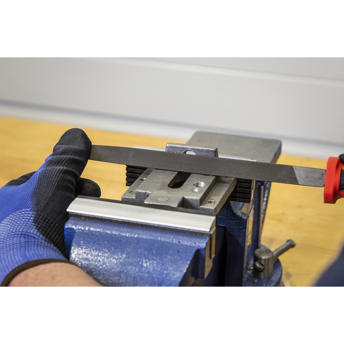 Smooth Cut 3-Square Engineer's File 200mm AK5864