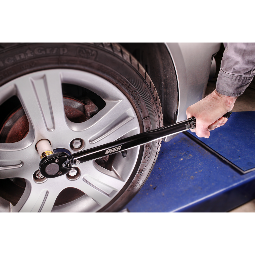 Calibrated Micrometer Torque Wrench 1/2"Sq Drive AK624B