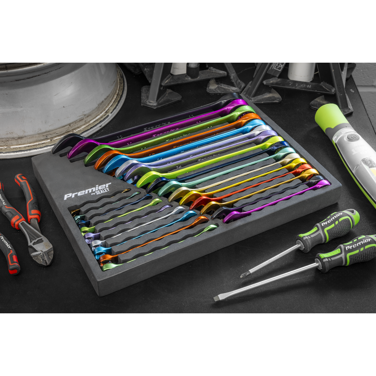 Multi-Coloured Combination Spanner Set 25pc AK63268