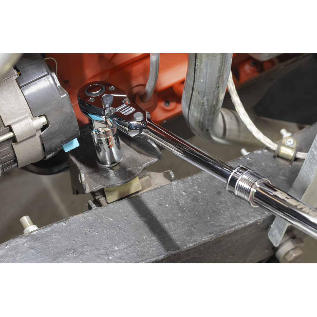 Locking Flexi-Head Extendable Ratchet Wrench 1/2"Sq Drive AK6682
