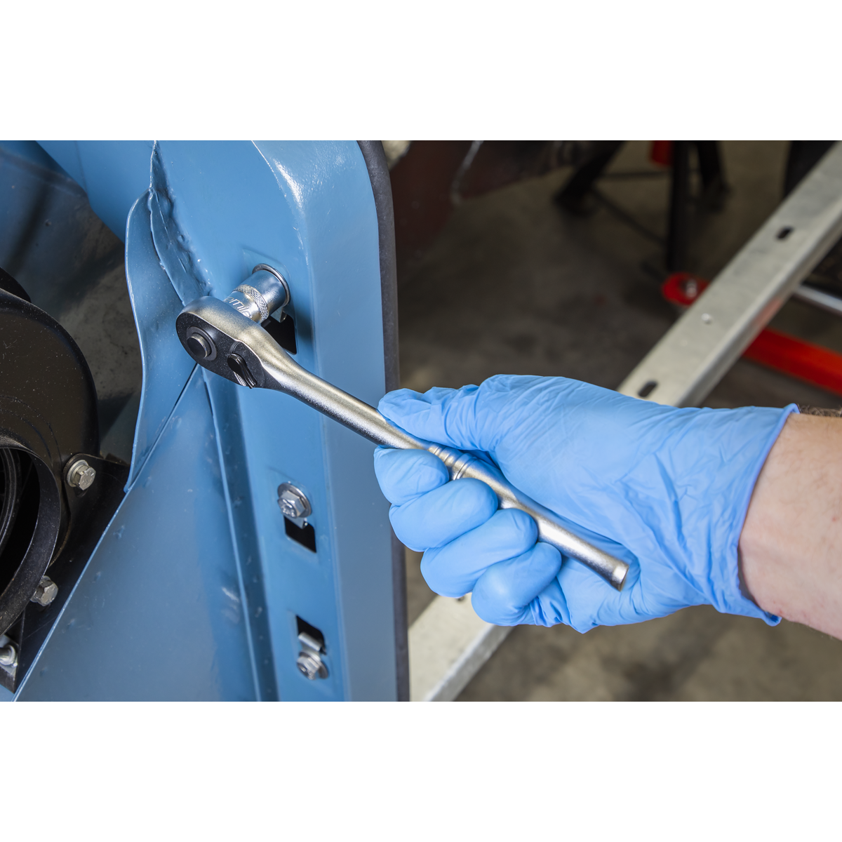 Ratchet Wrench with Flip Reverse 3/8"Sq Drive 90-Tooth AK7931