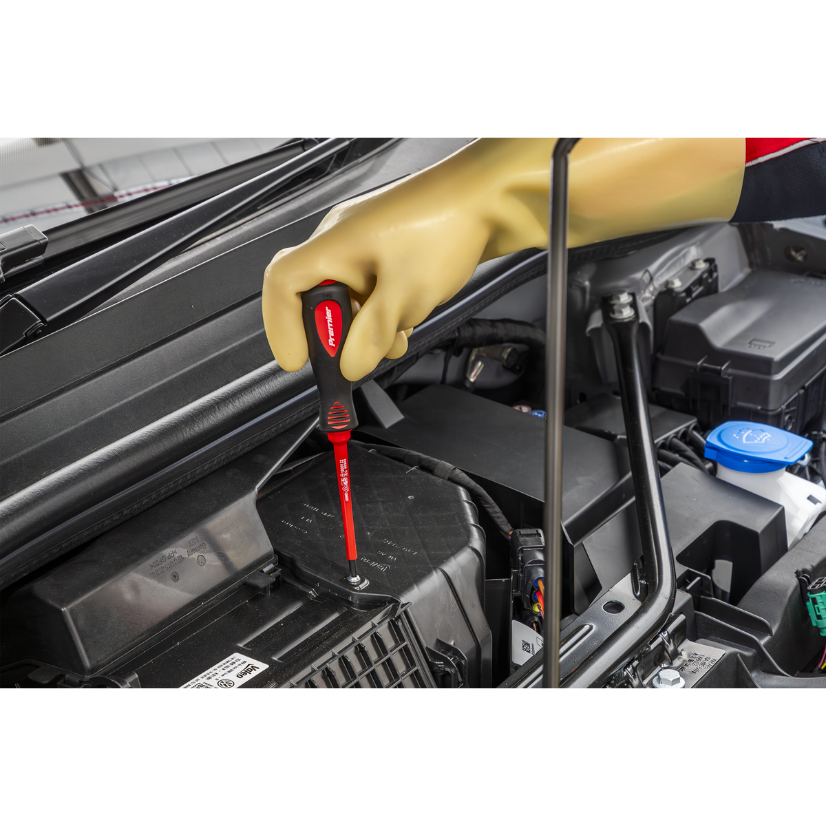 Insulated Tool Kit 1000V 27pc - VDE Approved AK7945