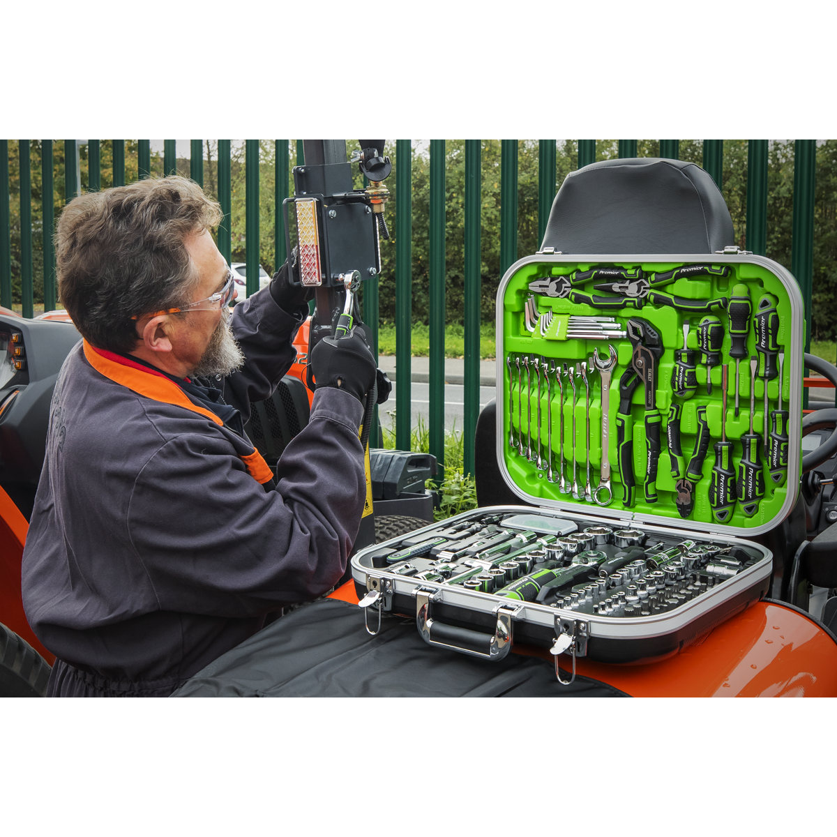 Mechanic's Tool Kit 144pc - Hi-Vis Green AK7980HV