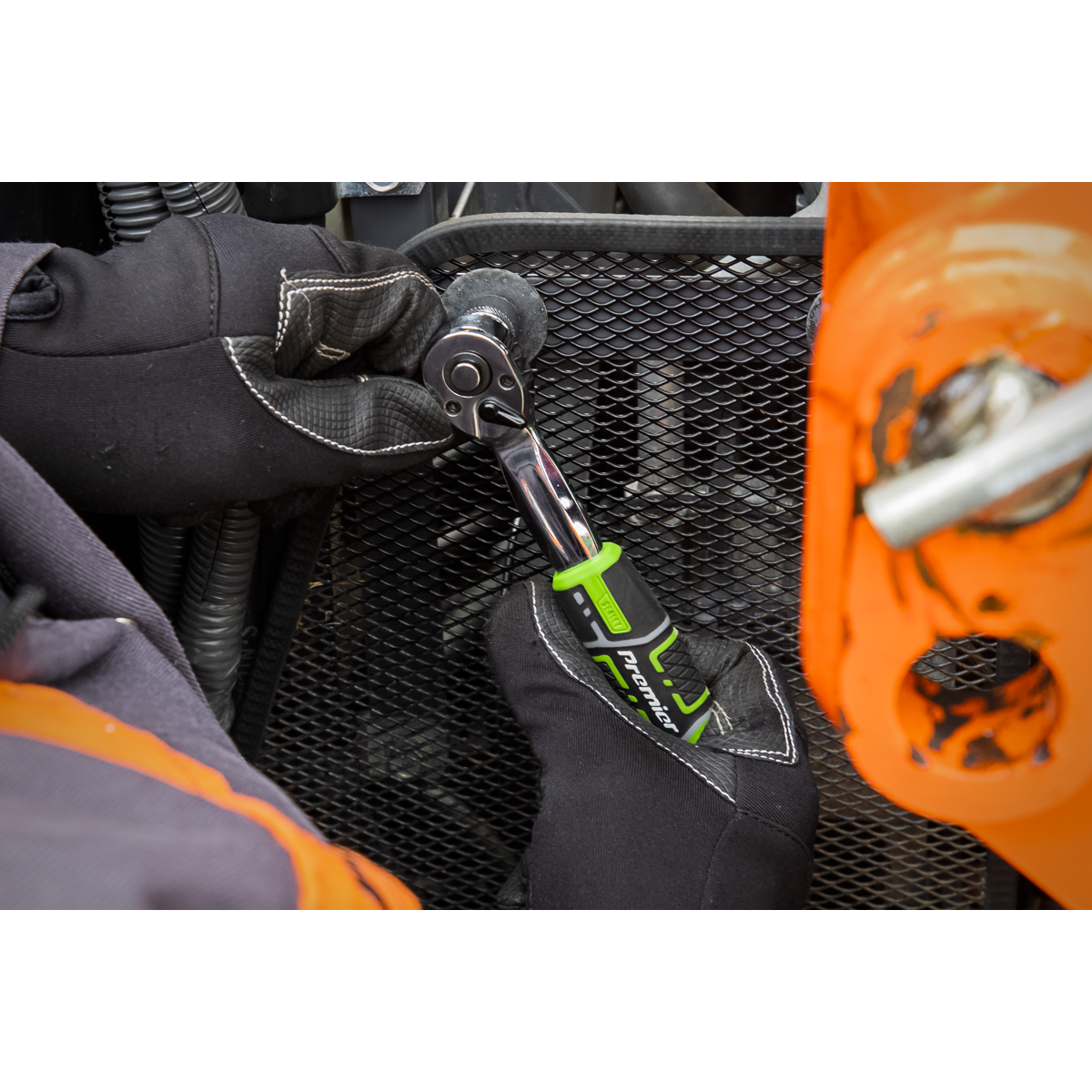 Mechanic's Tool Kit 144pc - Hi-Vis Green AK7980HV