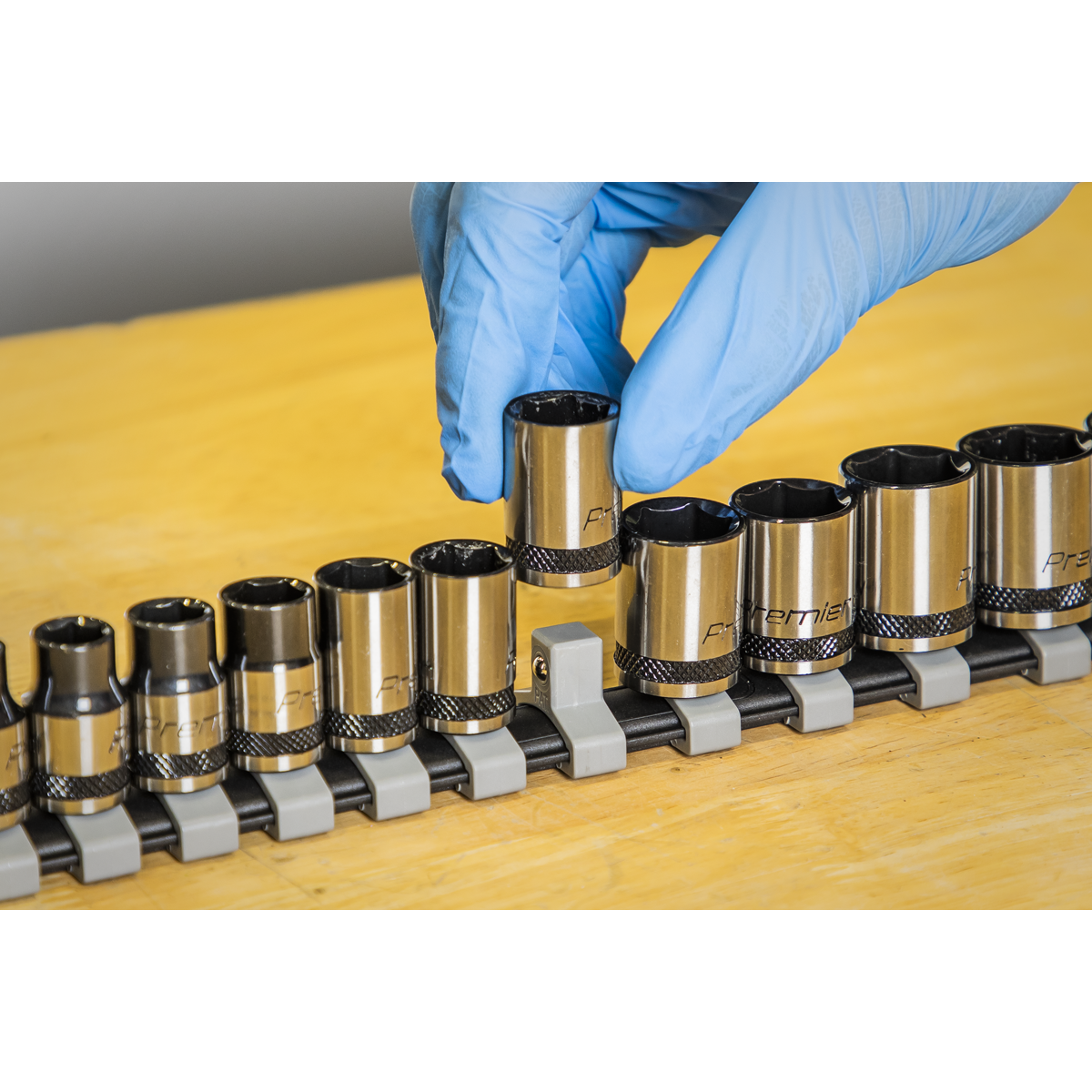 Socket Set 3/8"Sq Drive 12pc AK7992