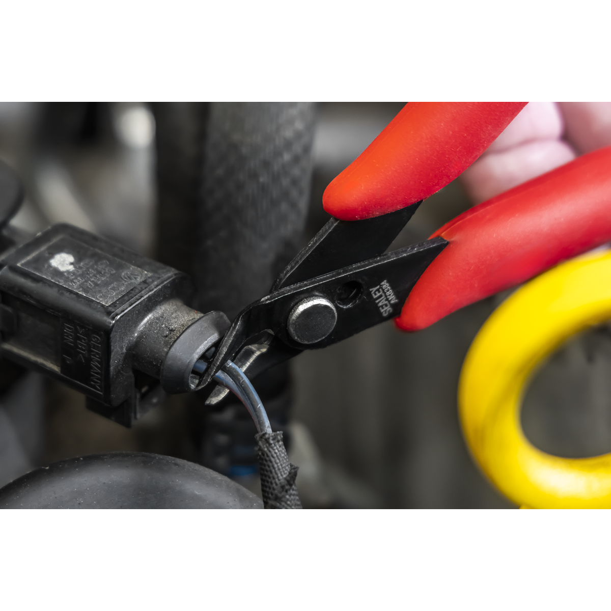 Mini Flush Cut Pliers AK8384