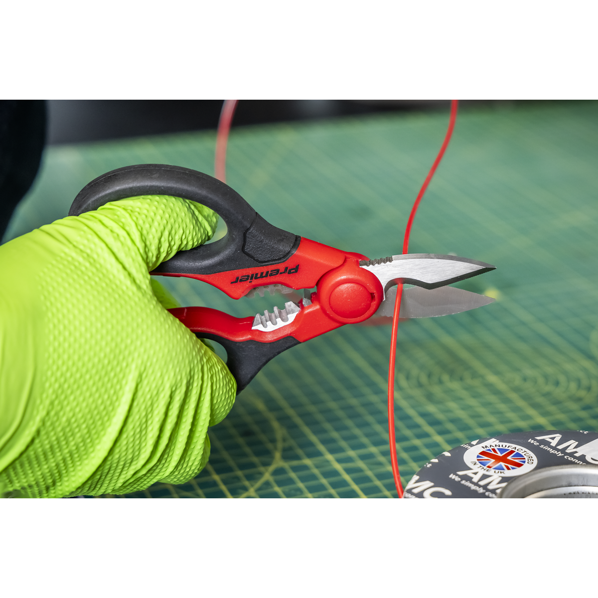 Heavy-Duty Electrician's Shears 160mm AK8528